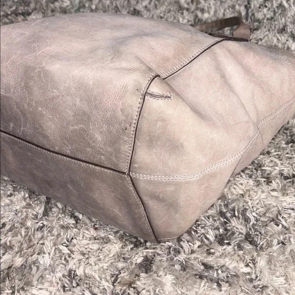 Frye  Leather Tote Bag - Picture 9 of 16